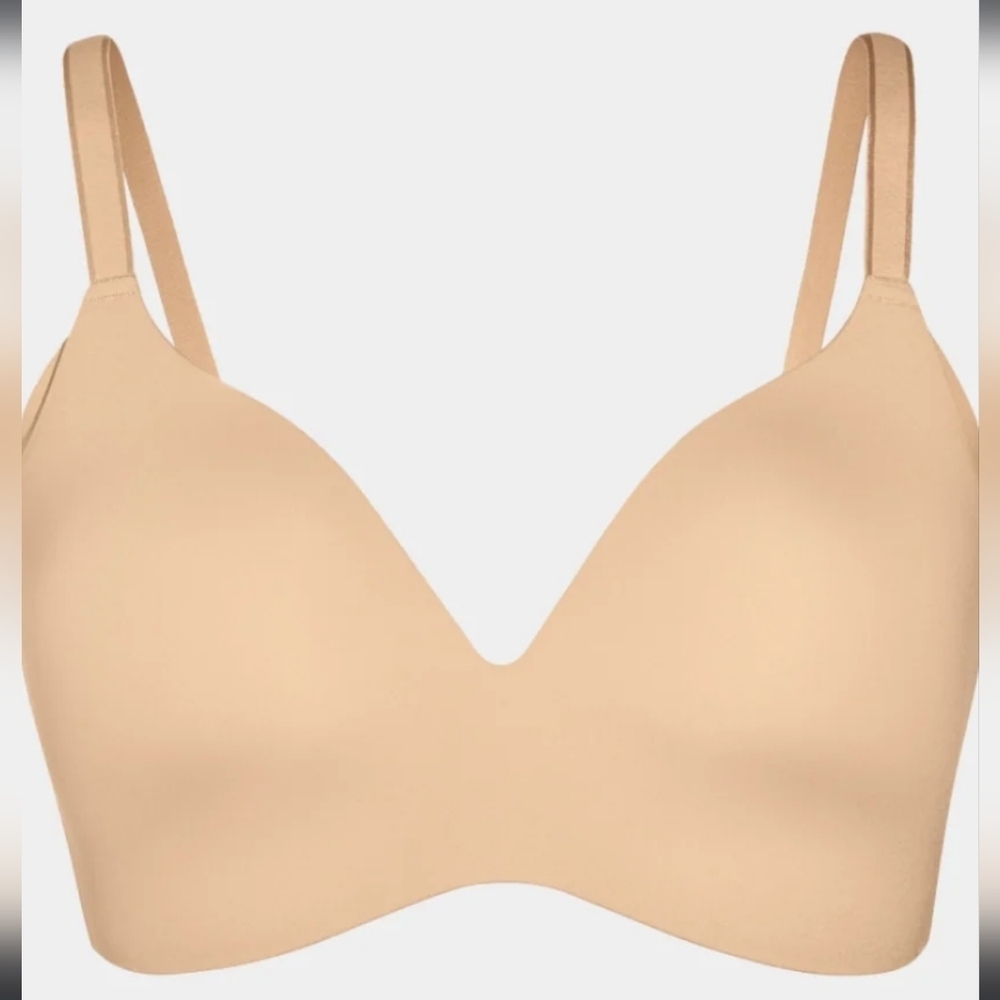 Knix Wingwoman Contour Wireless Bra Color Sand Size 5 New